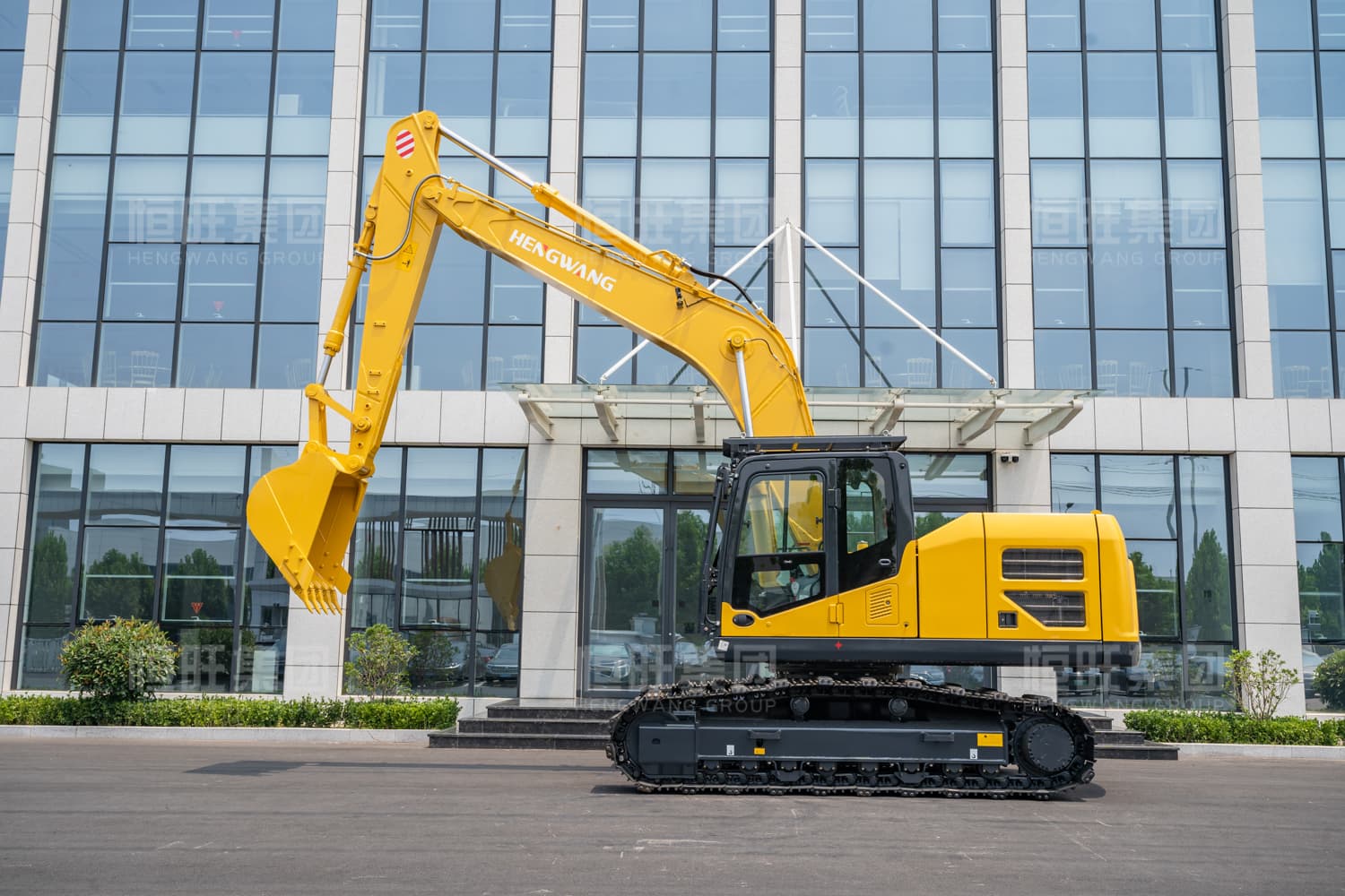 HW-220 Crawler Excavator catalog image