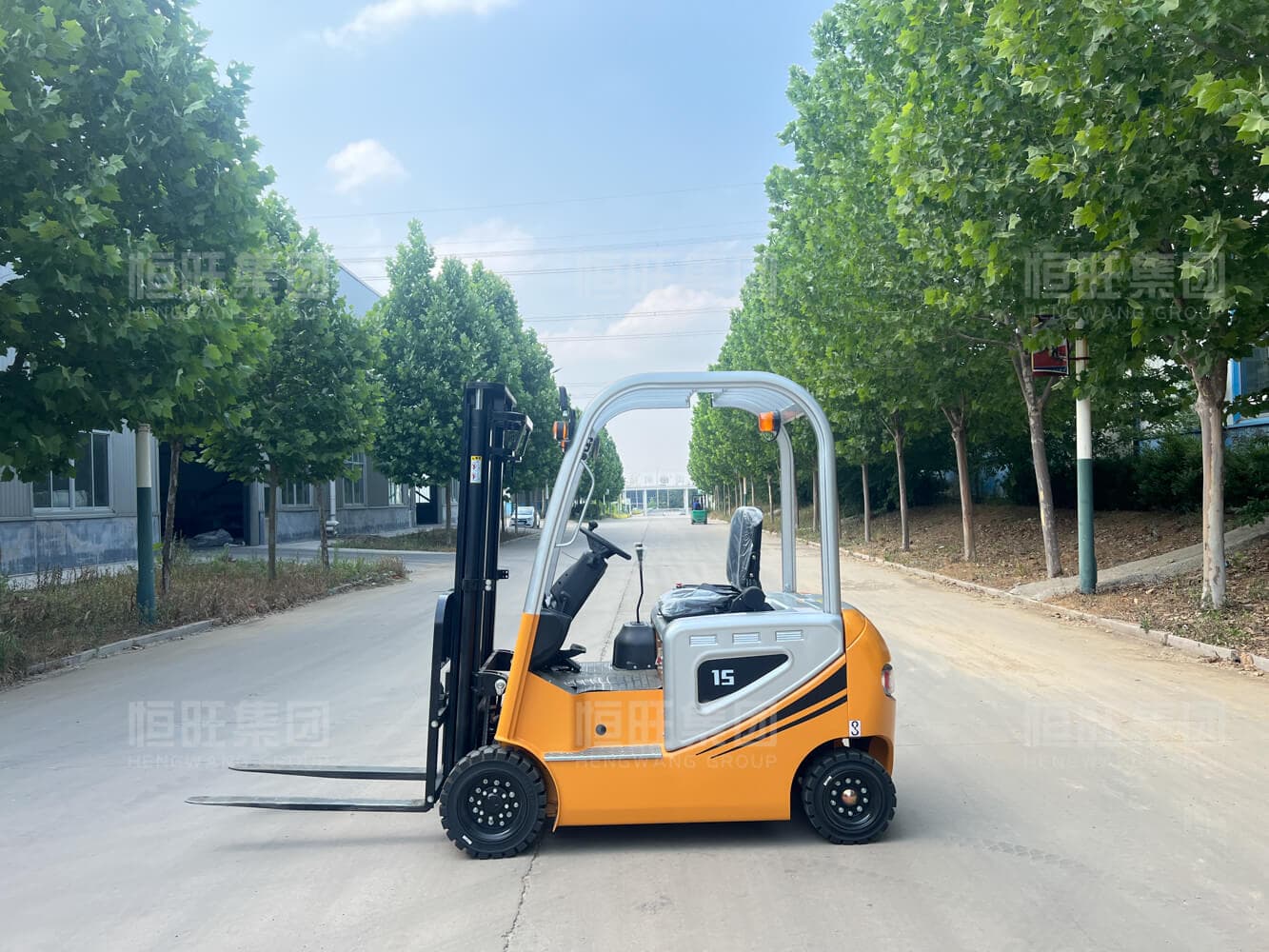 1.5T Electric Forklift catalog image