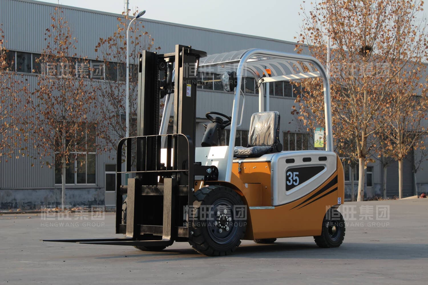 3.5T Electric Forklift catalog image